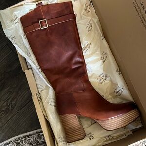 Brand new Kork-Ease boot in box